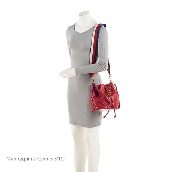 Gucci Matelasse Leather GG Marmont Bucket Bag - Picture 5 of 16